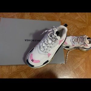 Balenciaga Triple S